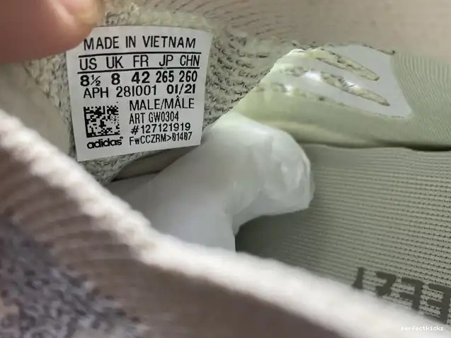 380 Boost Blue Alien Yeezy GW0304 Adidas 0503